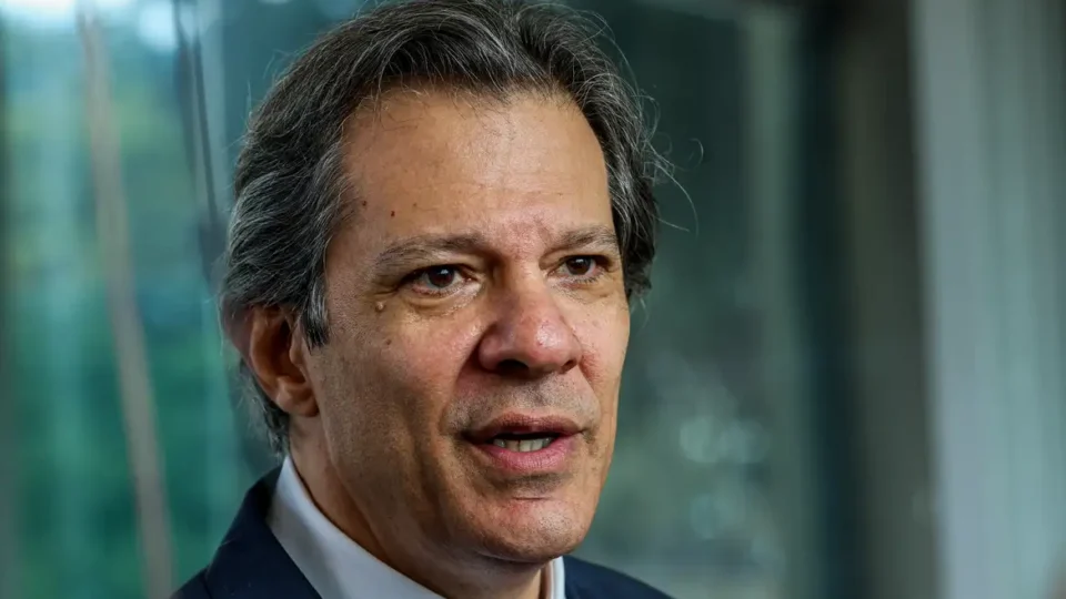 Meta remove vídeo falso de Haddad após notificação da AGU