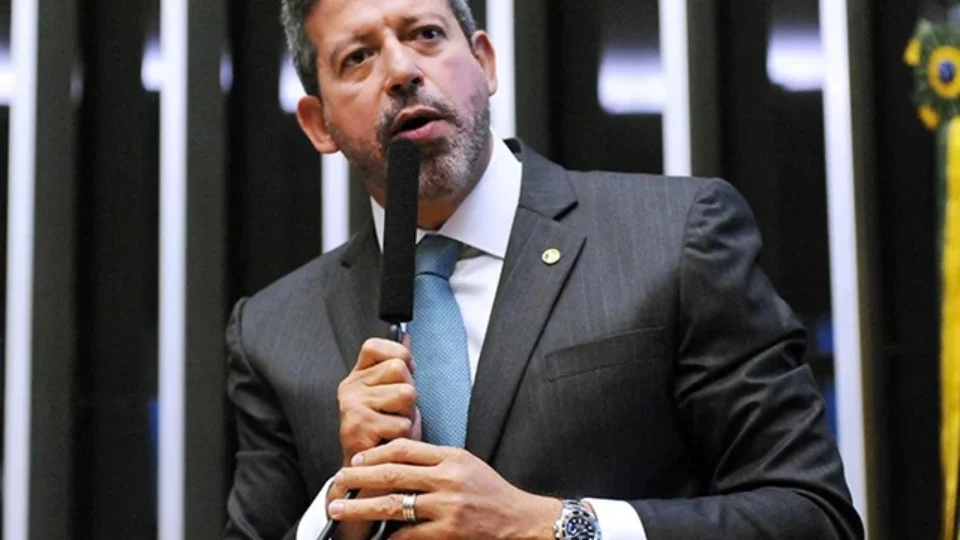 Assessoria de Lira informa que deputado não viajou a NY, como noticiado no ICL Notícias