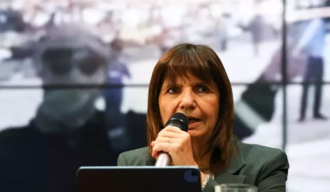 Ministra argentina quer aumentar fiscalização na fronteira com Brasil e não descarta cerca