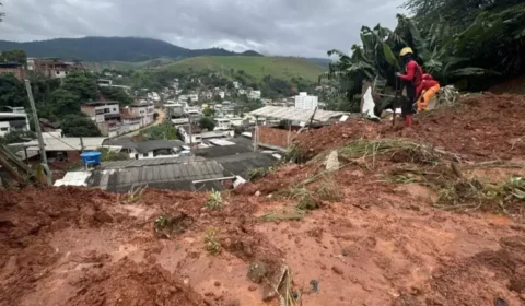 Chuvas deixam ao menos 10 mortos e um desaparecido no interior de MG