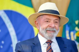 Lula reúne ministério para reforçar cobrança por entregas e sob expectativa de reforma