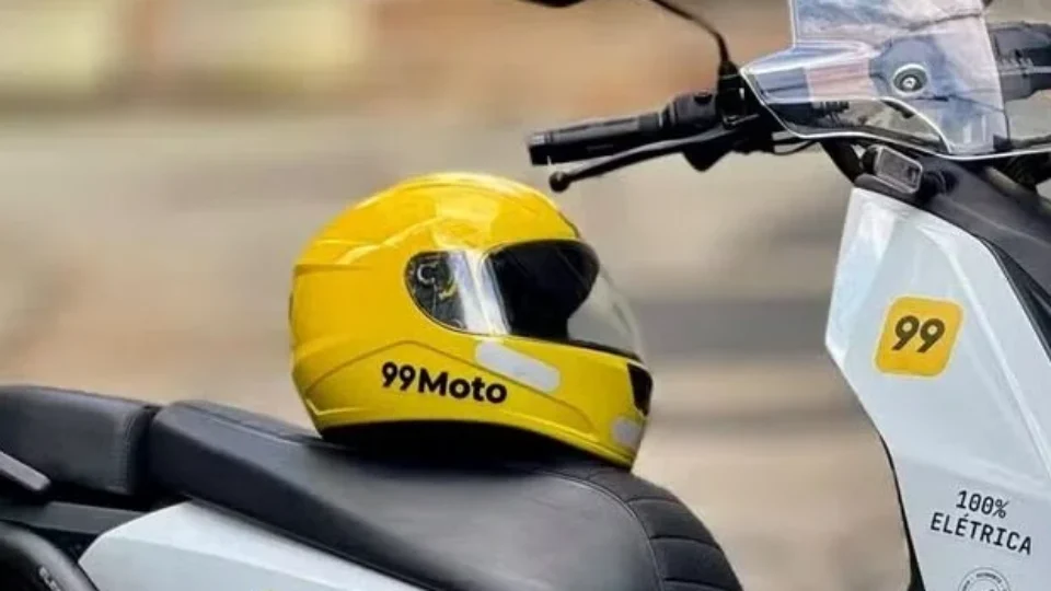 Em seis dias, Prefeitura de SP apreende 143 motos da ’99’ que transportavam passageiros