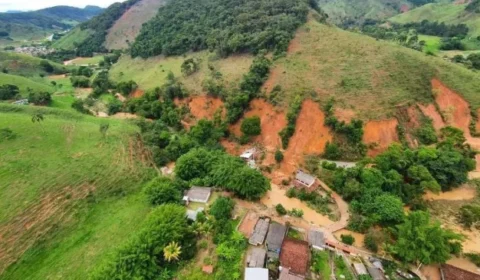 Chuva deixa 220 desabrigados e temor de novos deslizamentos no interior de MG