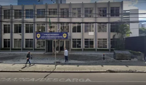 Evento bolsonarista é vetado por Exército em clube de sargentos em Curitiba, diz site