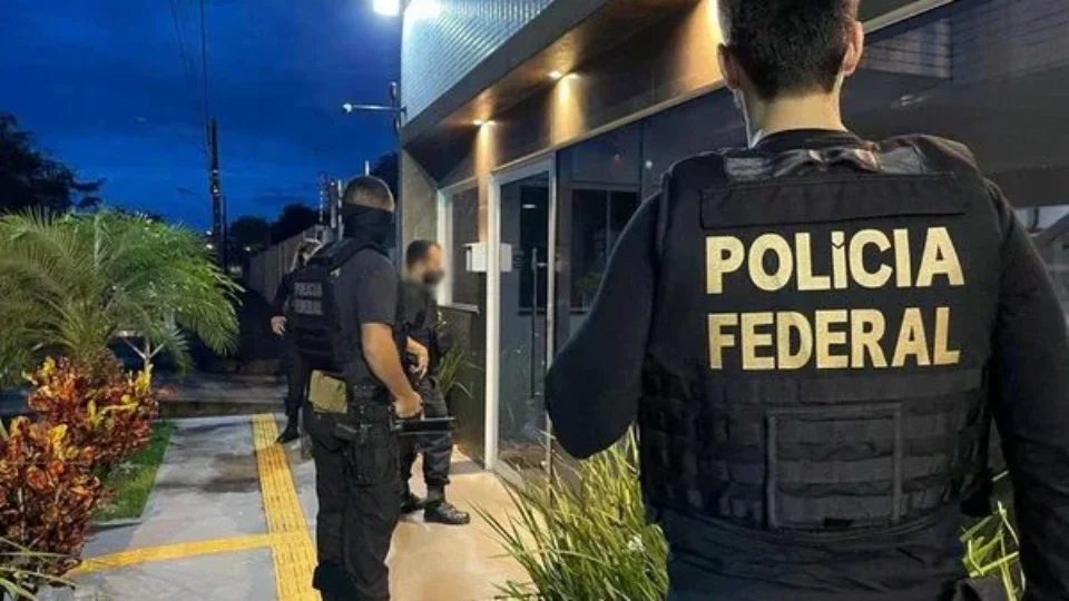 Assessor parlamentar é preso com R$ 1,1 mi em Belém