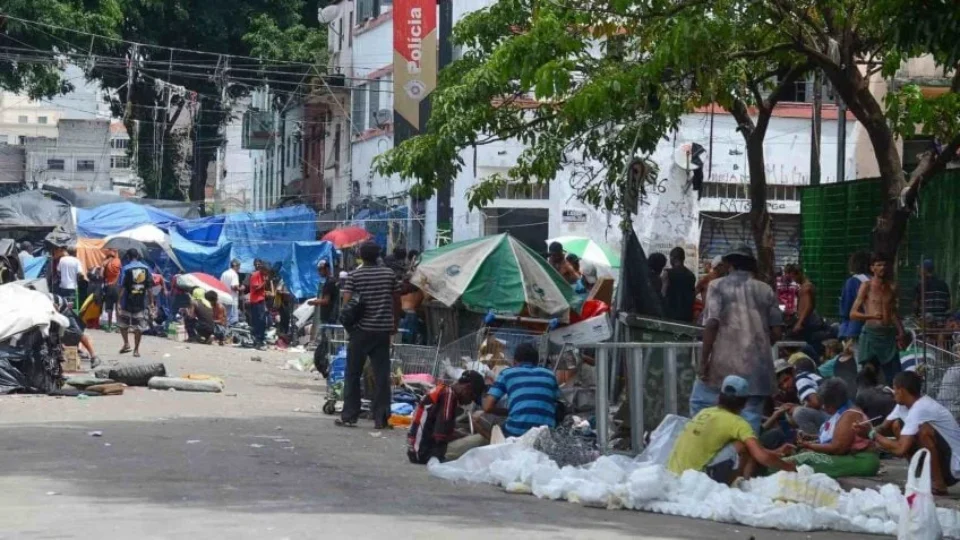 Café da manhã para pessoas em situação de rua marca aniversário de São Paulo