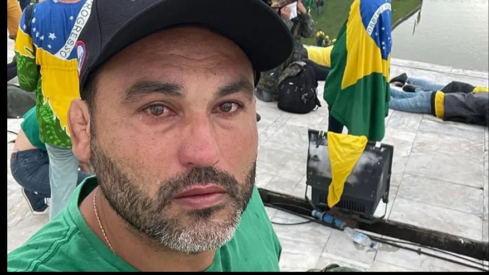 PGR denuncia Léo Índio, primo dos filhos de Bolsonaro, por tentativa de golpe de Estado