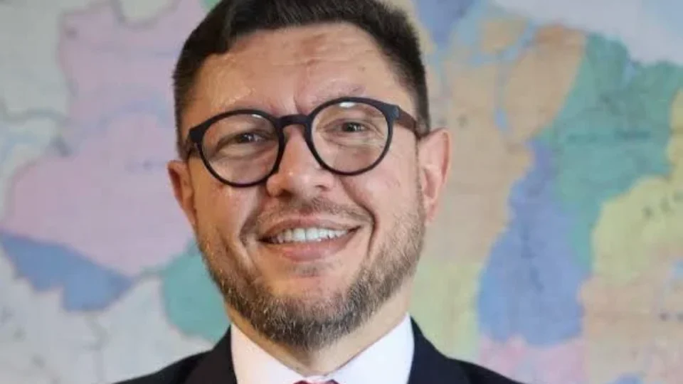 Diretor do INSS diz em reunião que servidor que não quiser trabalhar vai entrar em depressão
