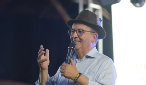 O governador de SC visto pelos ‘gringos brancos’ de Bacurau