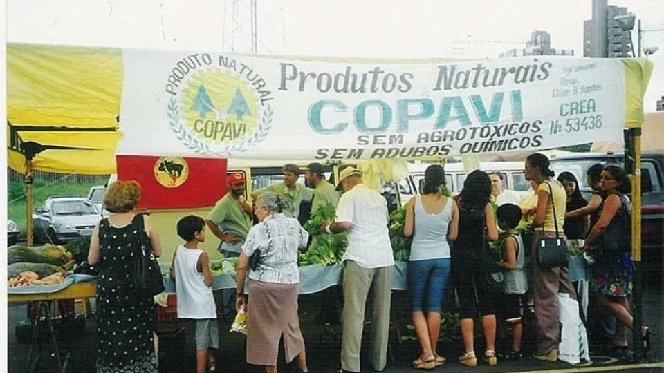 Cooperativa do MST busca investidores para produção de leite orgânico por meio do Finapop