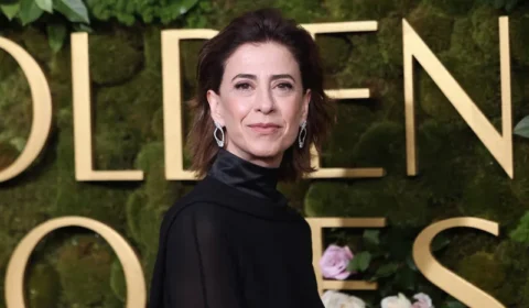 Fernanda Torres deixa Los Angeles devido a incêndios; fogo está ‘fora de controle’