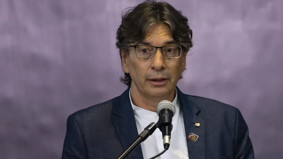 IBGE: governo suspende fundação que desatou crise na gestão Pochmann