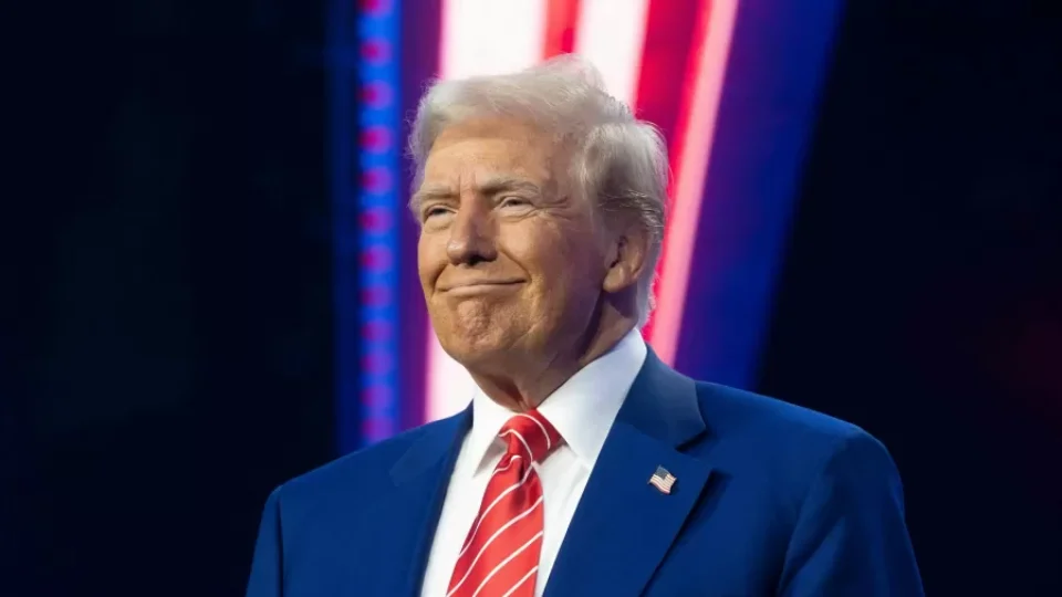 Trump prepara ‘recorde’ de decretos  para seu governo