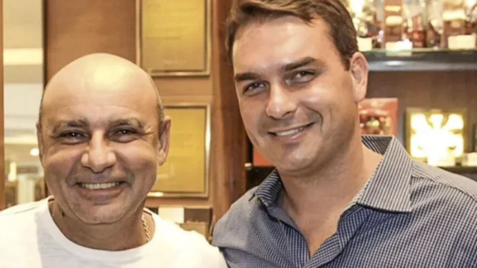 Queiroz, ex-assessor de Flávio Bolsonaro, é subsecretário de Segurança em Saquarema
