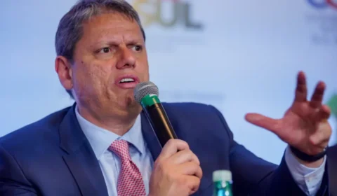Governo de São Paulo abre consulta sobre nova sede que vai deslocar 600 famílias