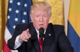 Após recuo de Trump, bolsas asiáticas fecham em alta e cotações na Europa disparam