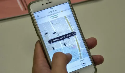 Uber anuncia retorno do serviço de moto na cidade de SP após decisão judicial