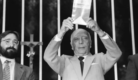 A marcha de uma nota só: o autogolpe é coisa nossa – IV
