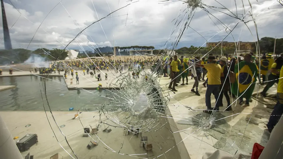 Qual a participação das forças de segurança do DF na tentativa de golpe de Bolsonaro?