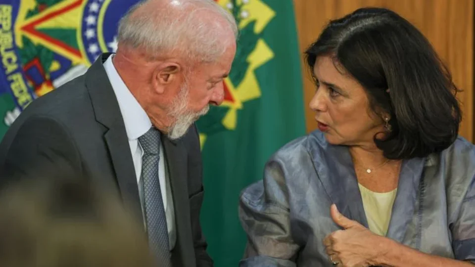 Nísia diz que Lula queria novo perfil no Ministério da Saúde