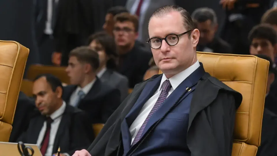 Zanin inclui mais um gabinete do STJ em inquérito sobre venda de sentenças