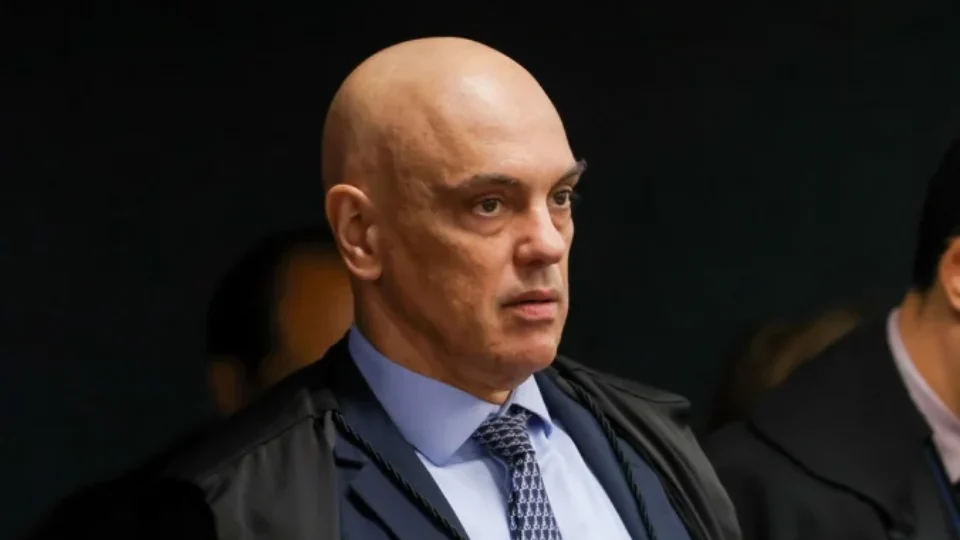 Governo Lula rejeita ‘politizar decisões judiciais’ e diz que EUA distorcem ordens do STF