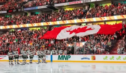 Após Trump aumentar tarifas, canadenses vaiam hino americano em partidas esportivas