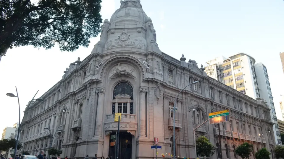 Ministério da Cultura estuda retomar prédio que abrigou o Dops no Rio de Janeiro