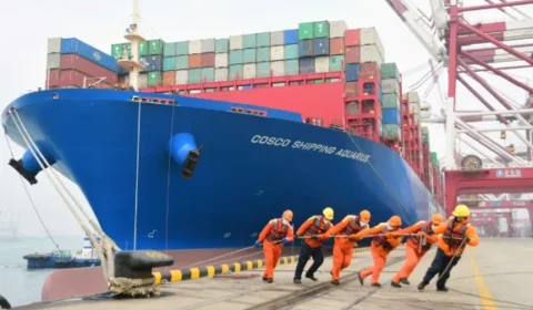 China responde Trump e anuncia tarifas sobre combustíveis e veículos