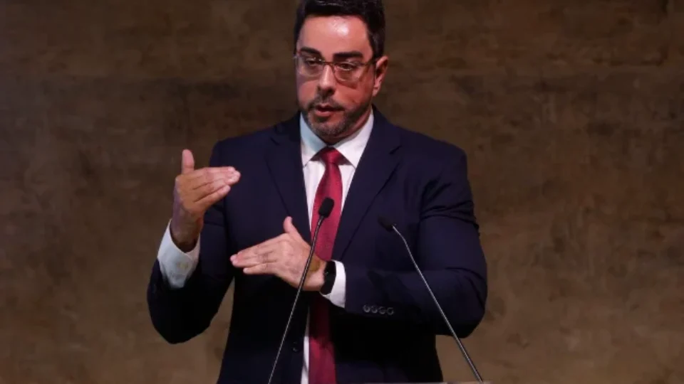 Justiça manda Marcelo Bretas retirar postagens relativas ao seu curso de coach