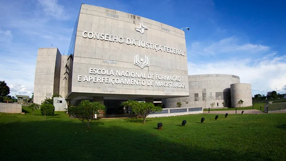 Ganho acima da inflação no Judiciário extrapola várias vezes o do funcionalismo