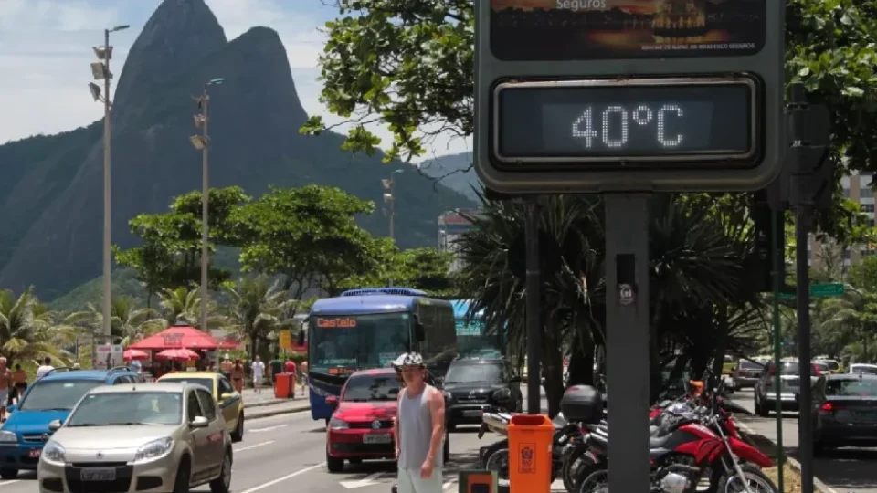 Final de semana promete temperaturas altas; onda de calor vai se prolongar até dia 24