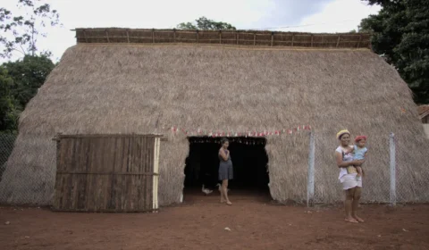 Comunidade Guarani-Kaiowá resiste a avanço evangélico e pede ajuda no MS