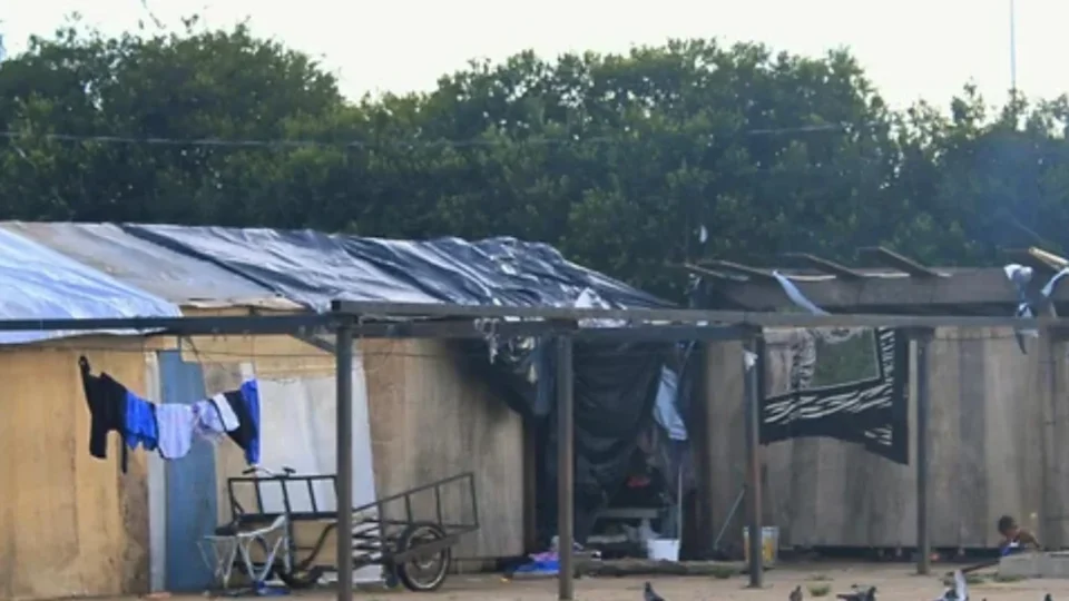 Obra do PAC pode deixar indígenas venezuelanos sem teto em Roraima
