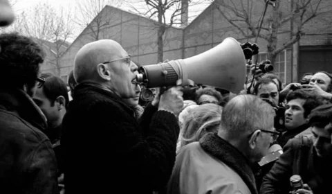 Michel Foucault: poder, vigilância e biopolítica hoje