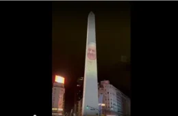 Argentinos rezam por Francisco e falam em calúnias contra papa