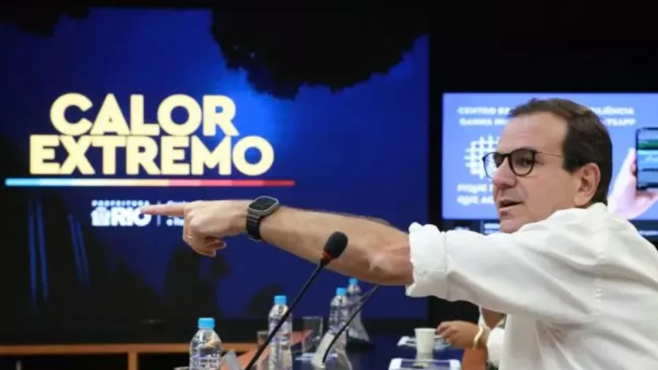 Com risco de nível 4 de calor no Rio, prefeitura adota medidas de segurança