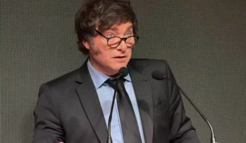 Milei gera nova crise na Argentina ao nomear ministros da Suprema Corte por decreto