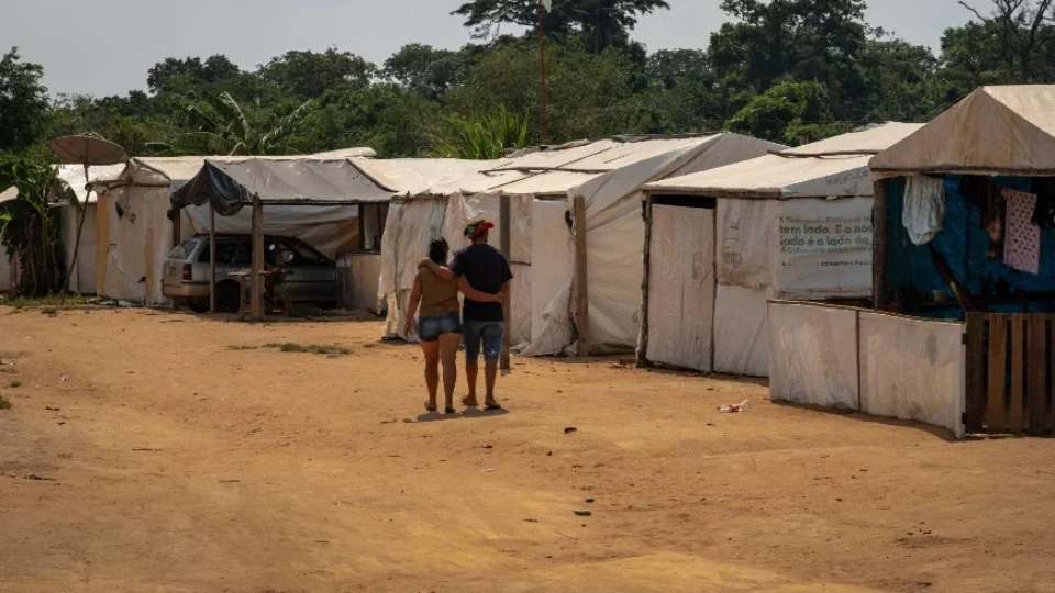 Brasil tem 145 mil famílias acampadas à espera de terra