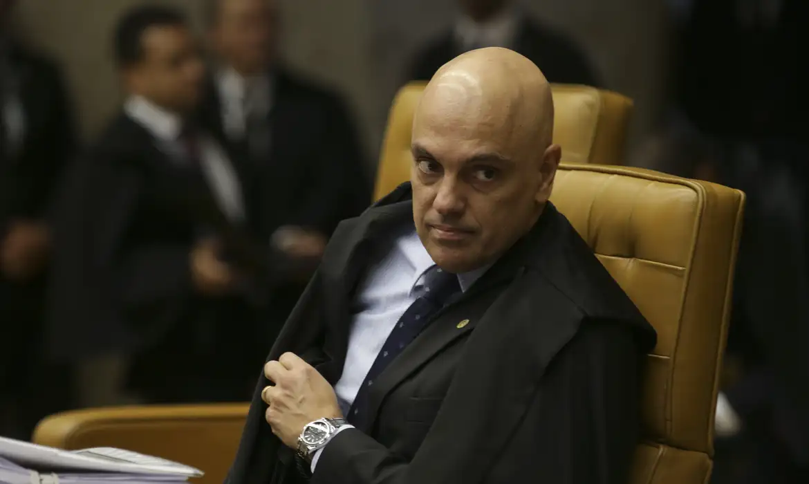 Bolsonaro Congressistas americanos aumentam pressão para cassar visto de Moraes