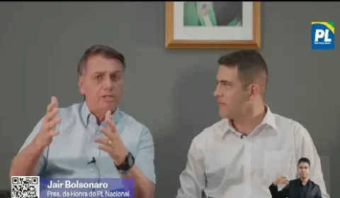 Deputado bolsonarista propõe lei para punir professores por uso de roupas em MG