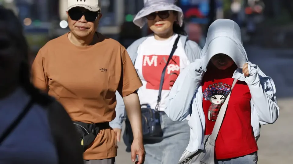 Semana começa com calor e chance de pancadas de chuva em quase todo Brasil
