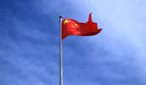 Tarifas da China contra os EUA começam a valer; consumidores americanos pagam a conta