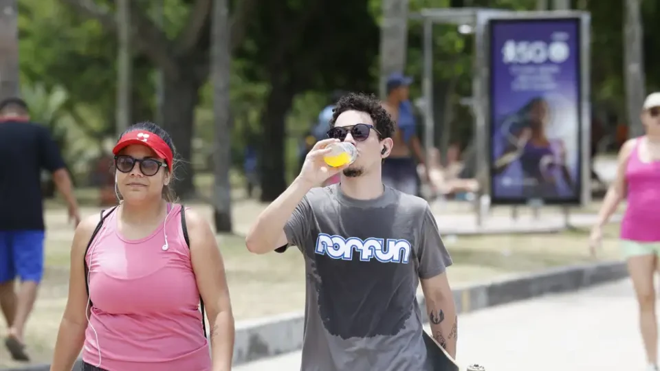 Calor segue intenso na maior parte do país; Nordeste tem alerta para temporais
