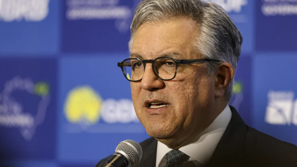 Governo vai ‘redesenhar’ Orçamento 2025 e quer isenção de IR para até R$ 5 mil em 2026