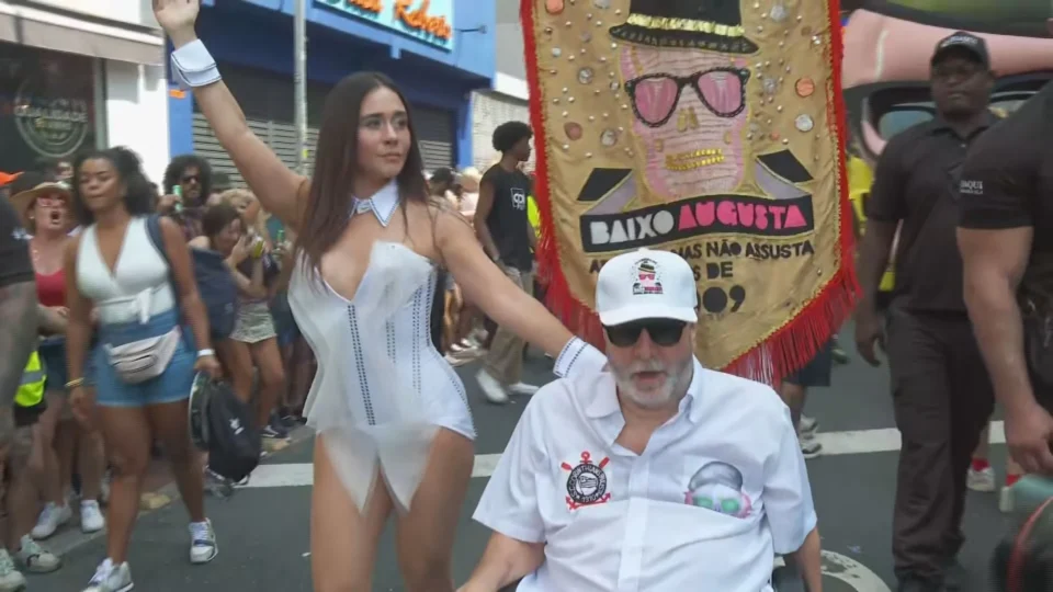 Marcelo Rubens Paiva é agredido em bloco de pré-carnaval em SP