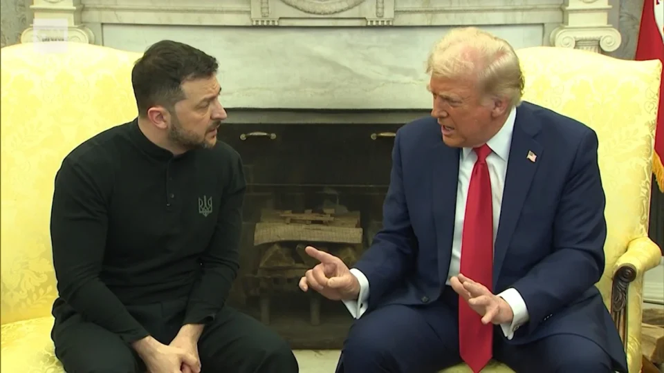 Em encontro na Casa Branca, Trump humilha Zelensky à frente de toda imprensa mundial