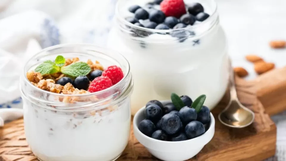 Iogurte pode proteger contra câncer de intestino, sugere estudo