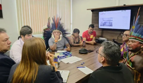 PA: Barbalho recua e vai revogar lei da educação remota em comunidades indígenas