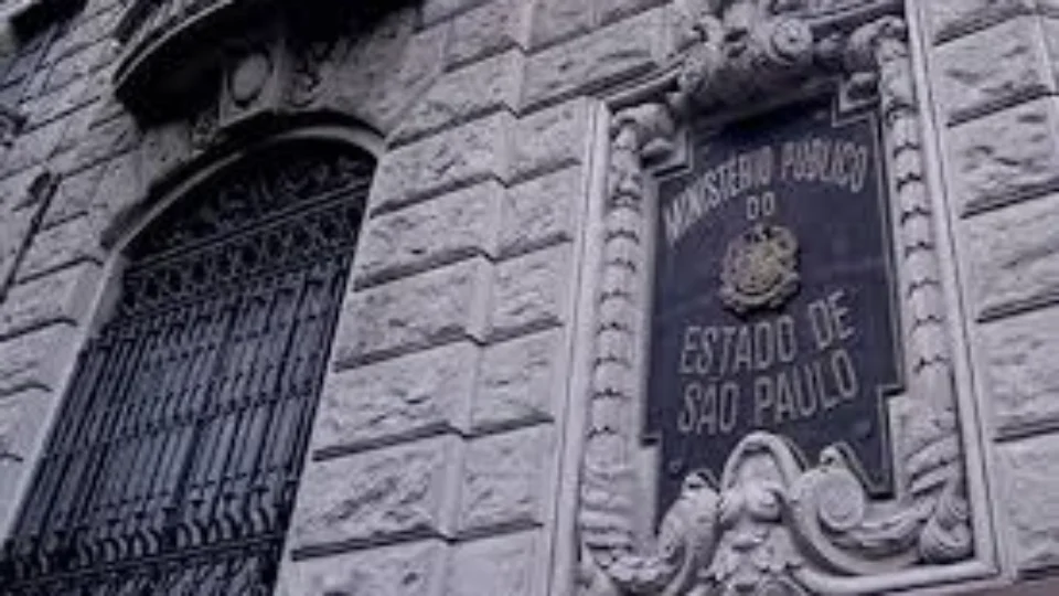 Ministério Público de SP autoriza penduricalho de até R$ 1 milhão a promotores